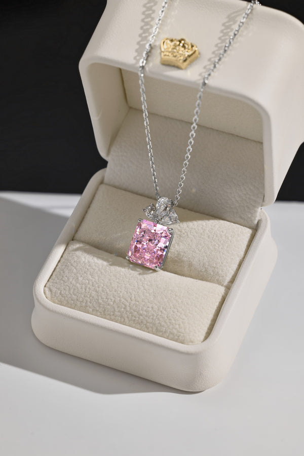 The Esmé Necklace