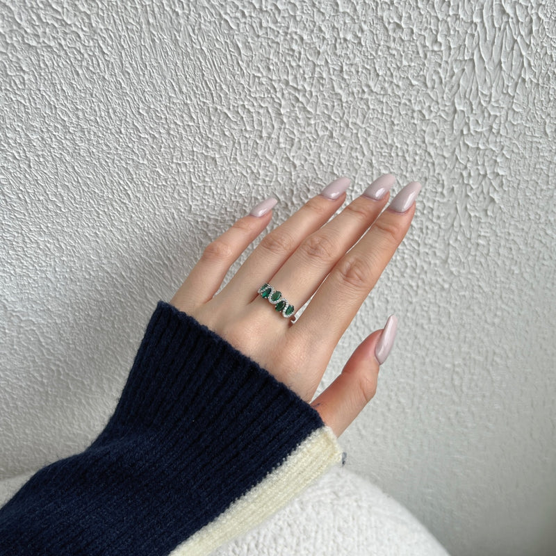 The Bella Ring