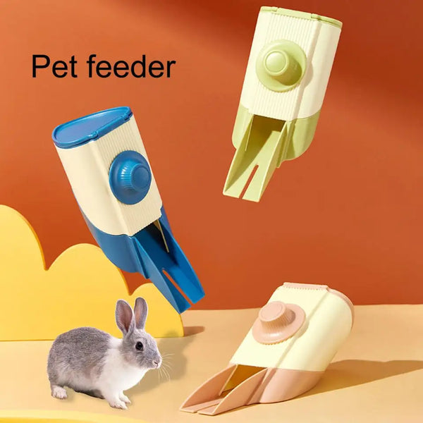 Small Pet Feeder with Open Cover